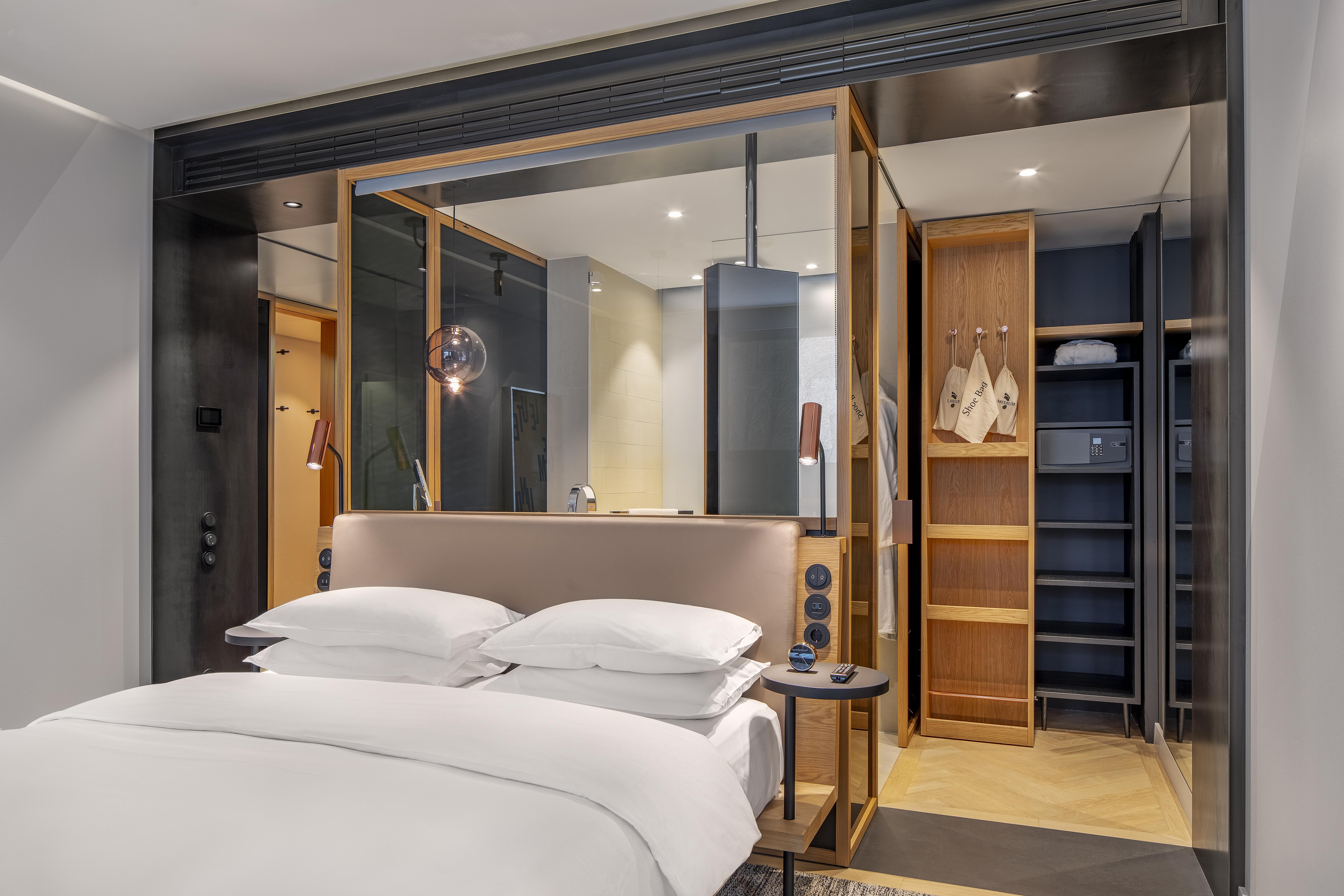 안다즈 뮌헨 슈바빙거 토르 어 컨셉 바이 하얏트 호텔 외부 사진 A room at the hotel