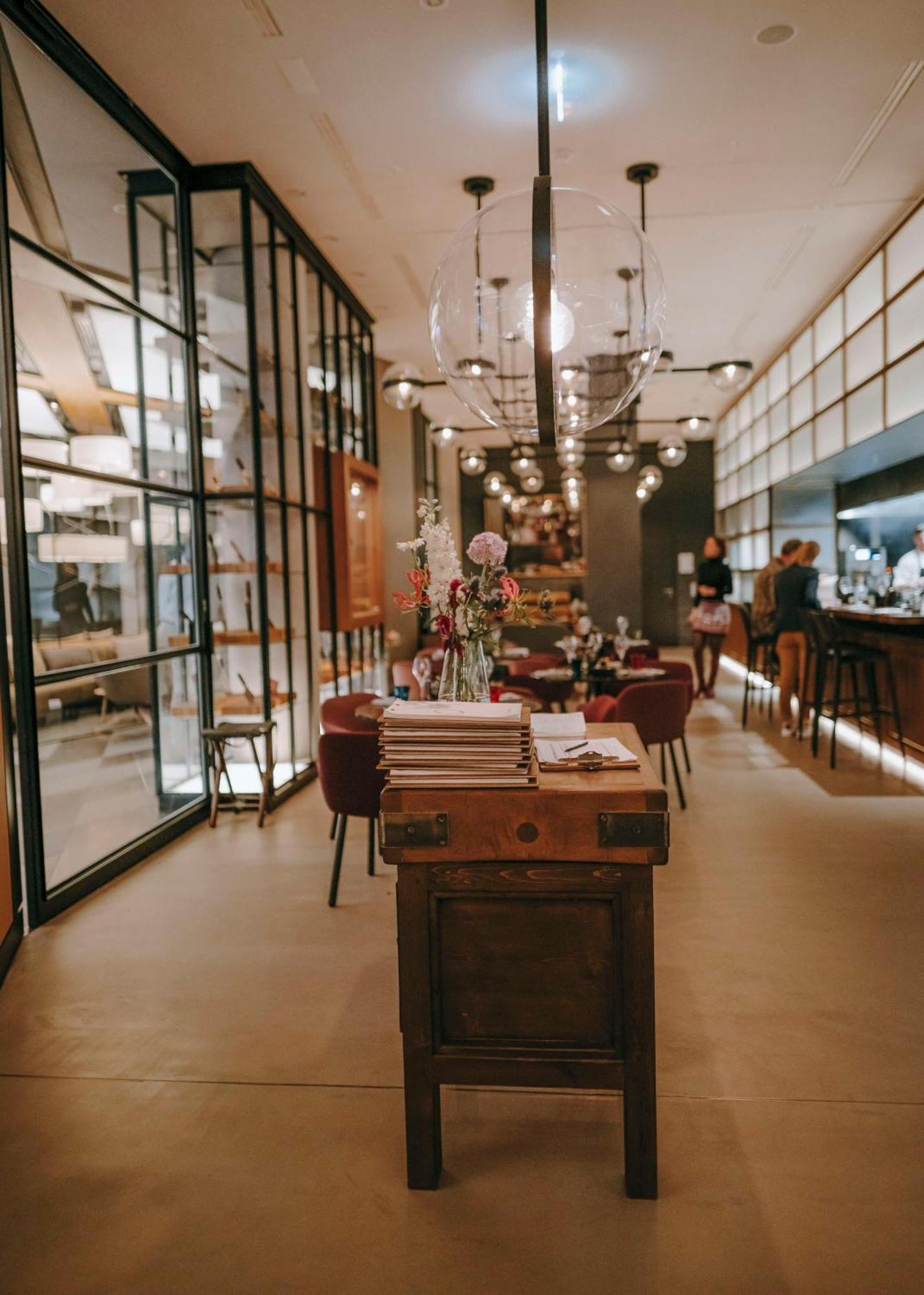 안다즈 뮌헨 슈바빙거 토르 어 컨셉 바이 하얏트 호텔 외부 사진 Restaurant interior
