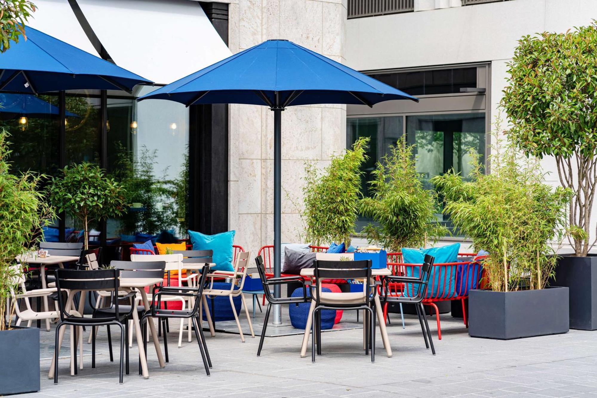 안다즈 뮌헨 슈바빙거 토르 어 컨셉 바이 하얏트 호텔 외부 사진 The Terrace at The Standard London
